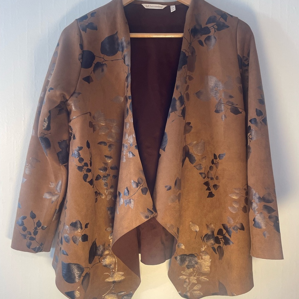 Soft Surroundings Brown and Black Suede Floral Blazer‎